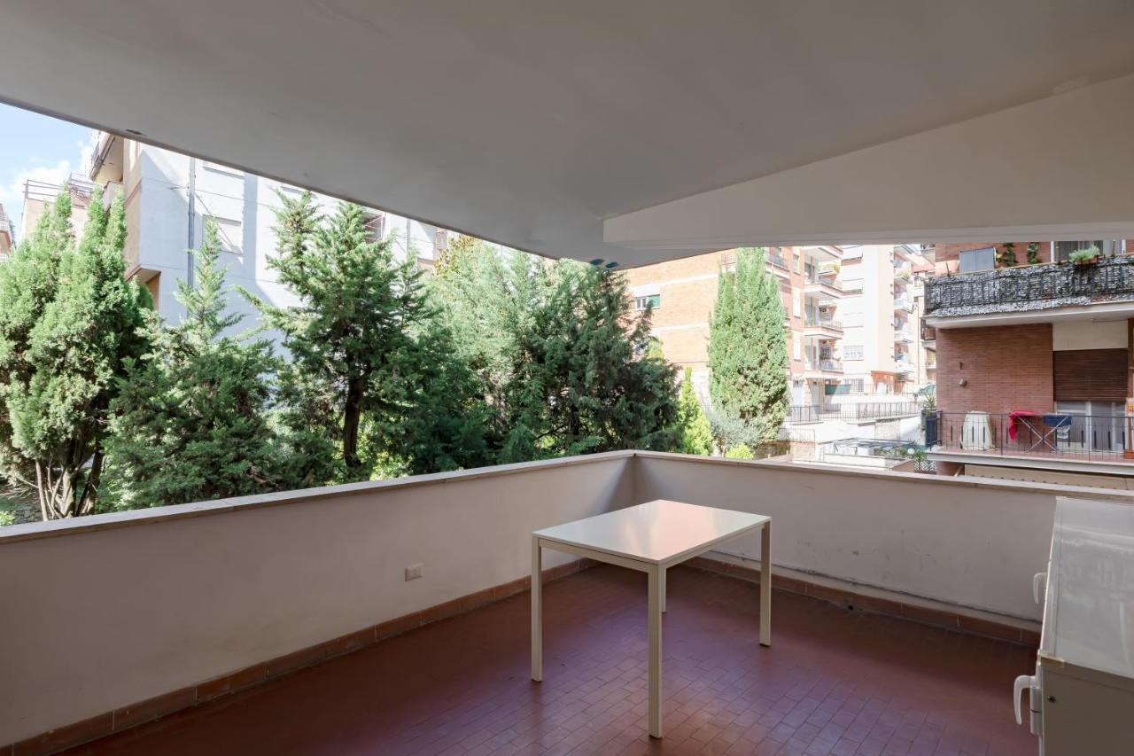 Stupendo Appartamento In Quartiere Residenziale Róma Kültér fotó