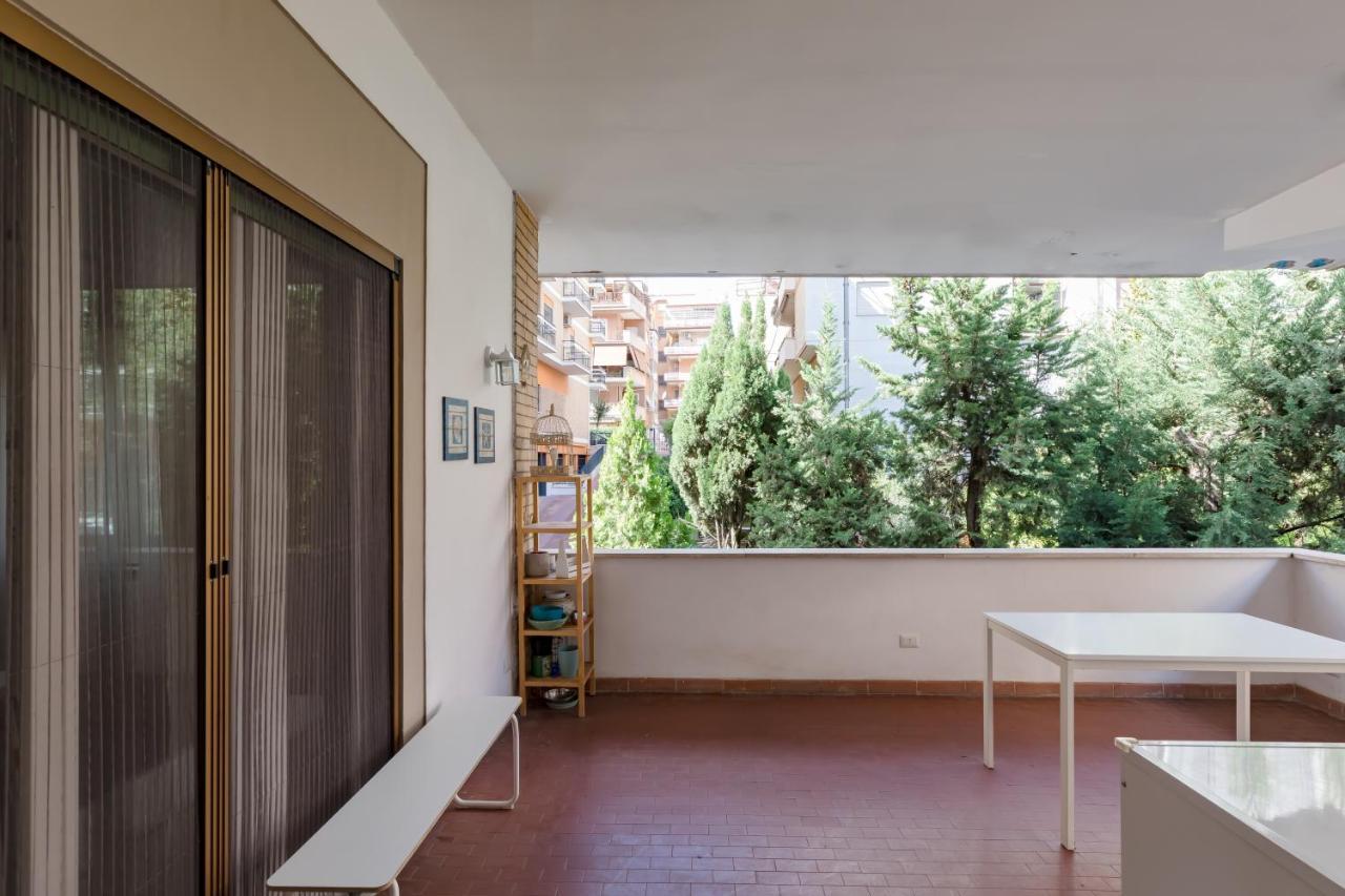 Stupendo Appartamento In Quartiere Residenziale Róma Kültér fotó